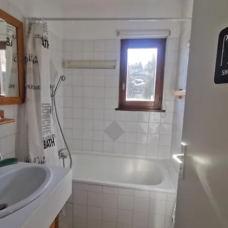 4 Personnes Au Pied Des Pistes * 레데세르